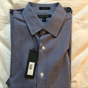 New Banana Republic non-iron shirt (Medium)
